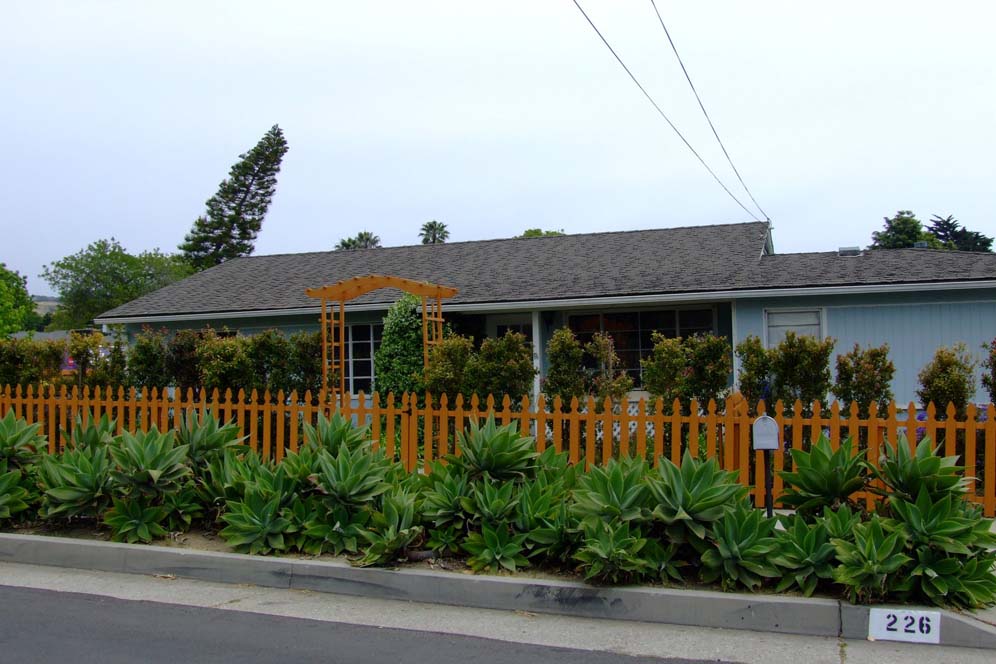 Camel Colored Picket Fence